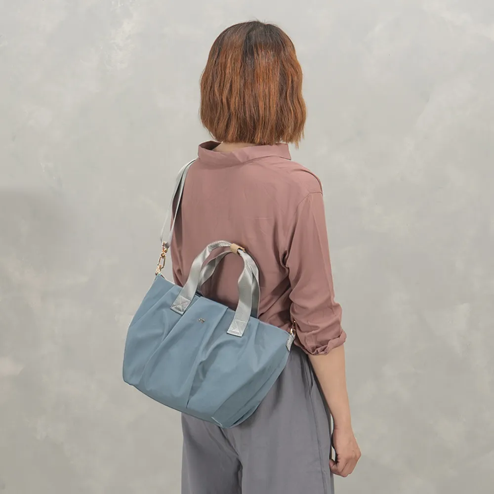 J II 手提包 茉莫多隔層防潑水手提斜背包-煙燻灰-7008-31 歷史價格詳細信息