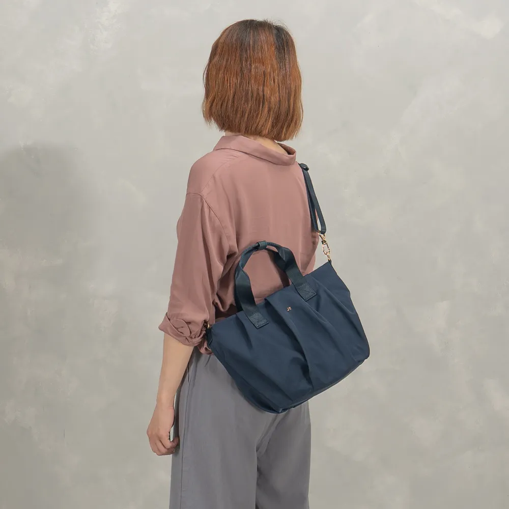 J II 手提包 茉莫多隔層防潑水手提斜背包-煙燻灰-7008-31 歷史價格詳細信息