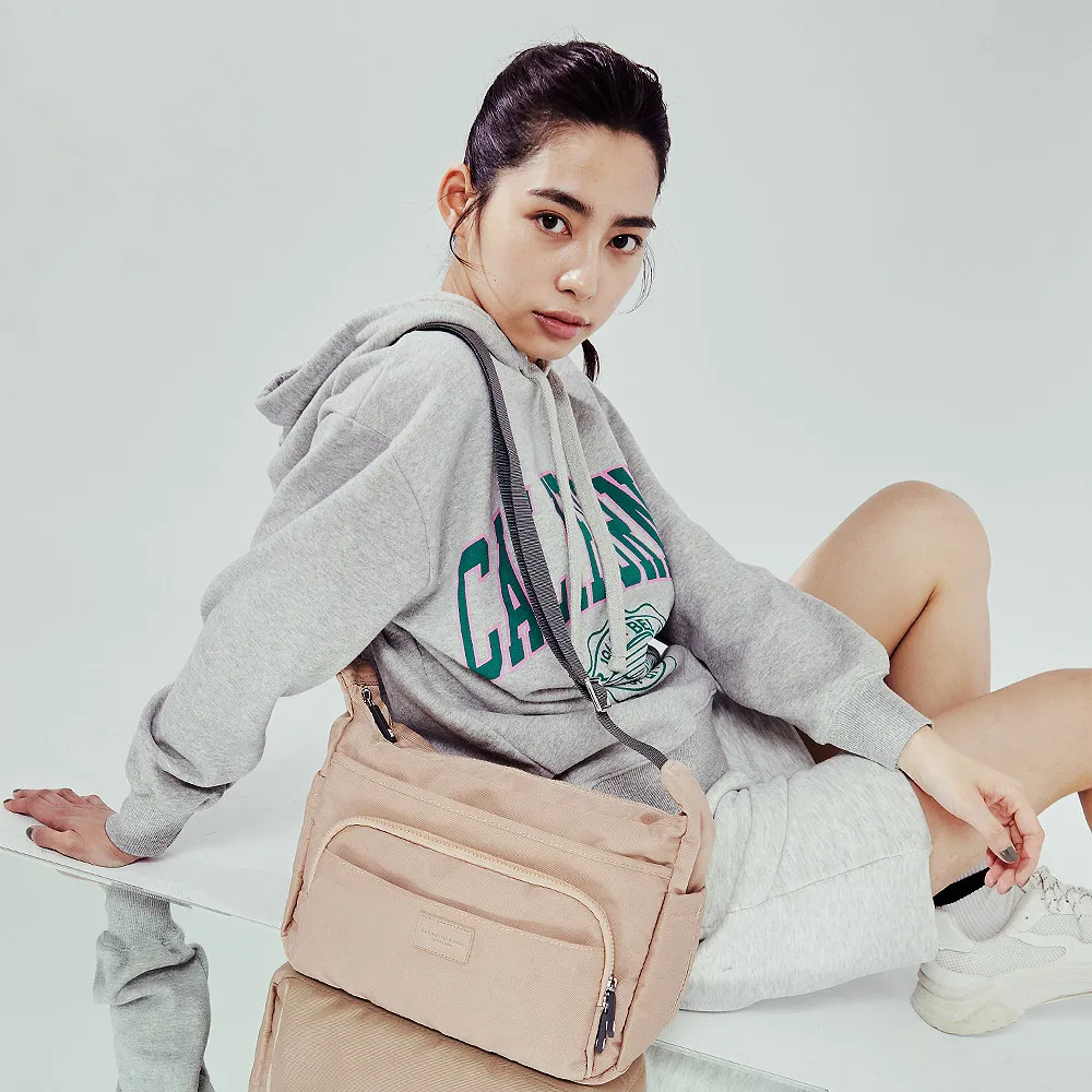 【金安德森】輕甜旅程 船形休閒斜側包(桃紅色) 歷史價格詳細信息