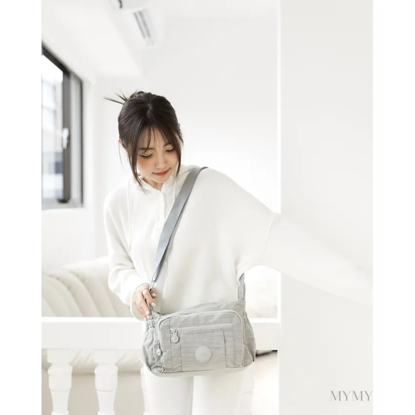 【多層輕量化材質】斜背包 單肩包 平板包包 斜挎包 休閒包 公事包 側背包 肩背包 男用包包 潮包背 歷史價格詳細信息