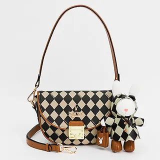 【PLAYBOY】馬鞍包/斜背包/手提包/腰包/後背包/長夾/托特包(多款任選) 歷史價格詳細信息