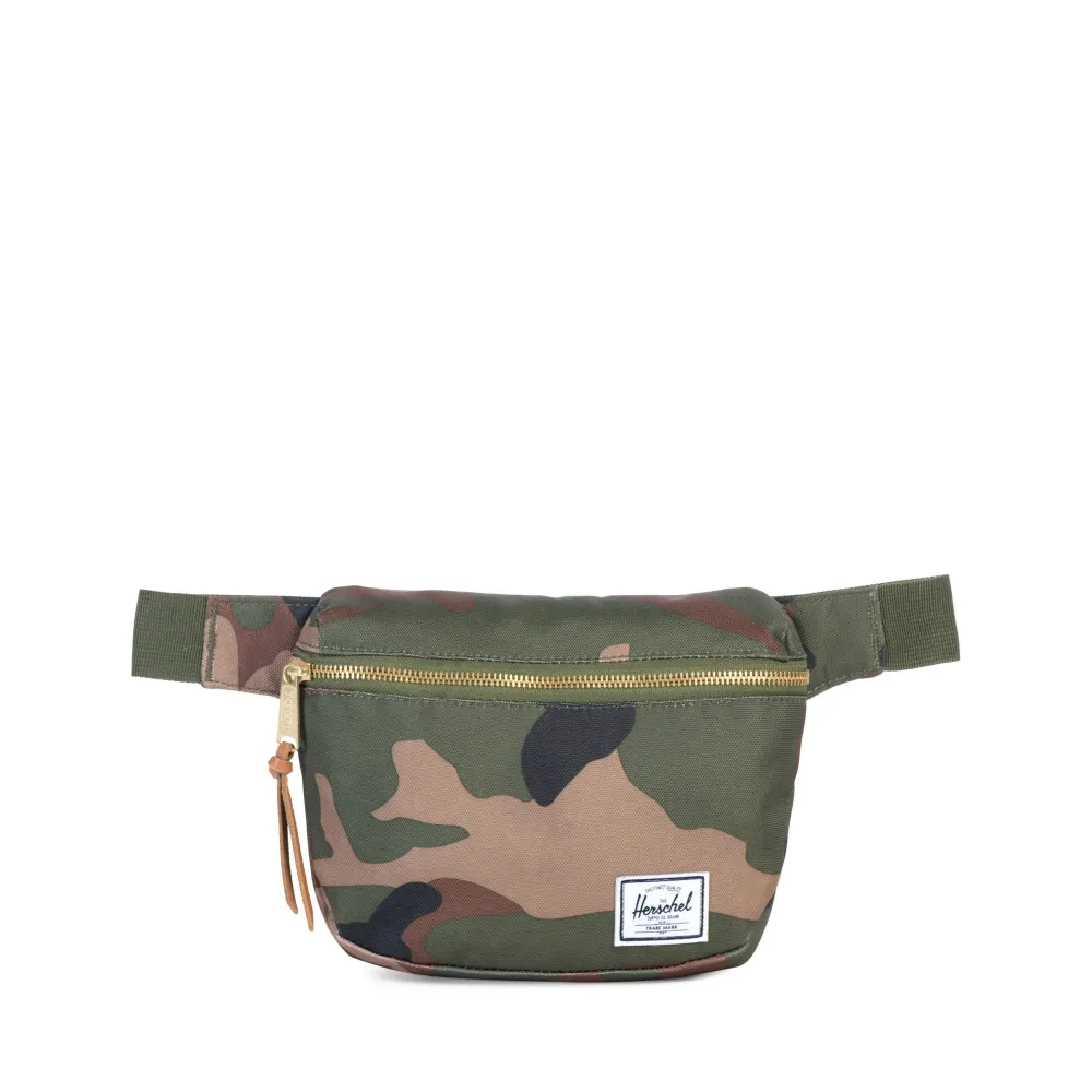 【Herschel】Fifteen 腰包 側背包 拉鍊 輕量 2L - 消光黑 歷史價格詳細信息