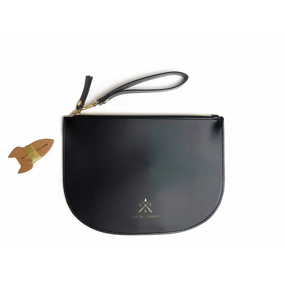 【Chasing Threads】個人專屬 真皮地圖護照套(魔力紅) 歷史價格詳細信息