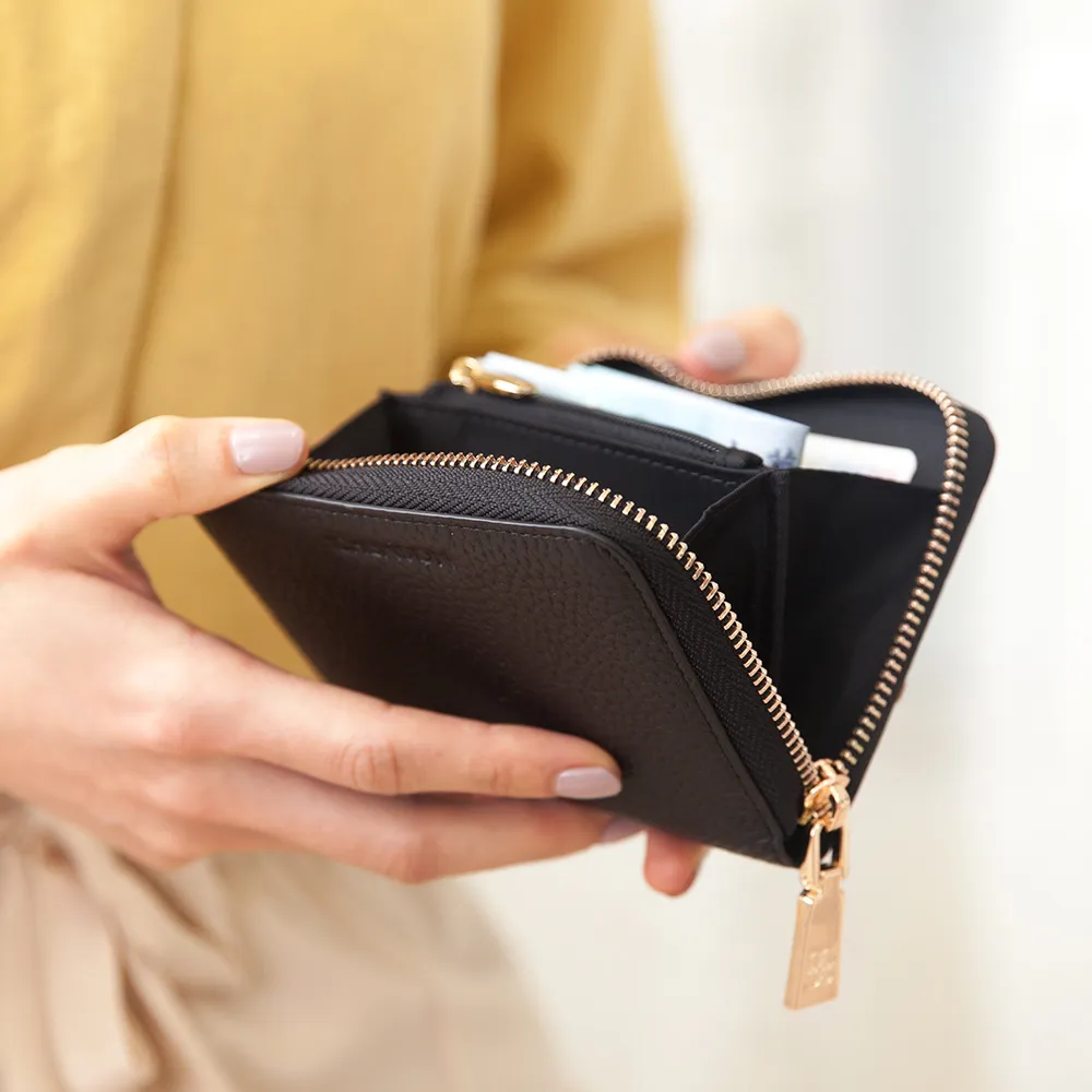 CHENSON真皮 讓錢住飯店８卡超薄牛皮長夾 黑(W20413-3) 歷史價格詳細信息