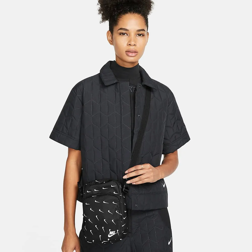 Nike Heritage Crossbody Bag 斜背包 小包 Nike小LOGO黑色斜背包 DB0456-010 歷史價格詳細信息