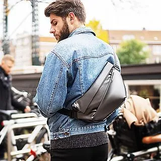 NIID｜Radiant R1 極速行動單肩包 牛仔藍 歷史價格詳細信息