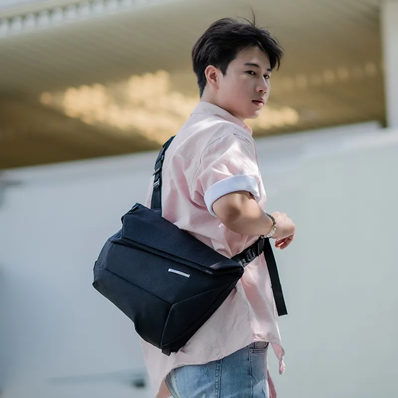 NIID x Radiant R1 MEGA - 9L 極速行動單肩包 ( 雙色任選 ） 歷史價格詳細信息