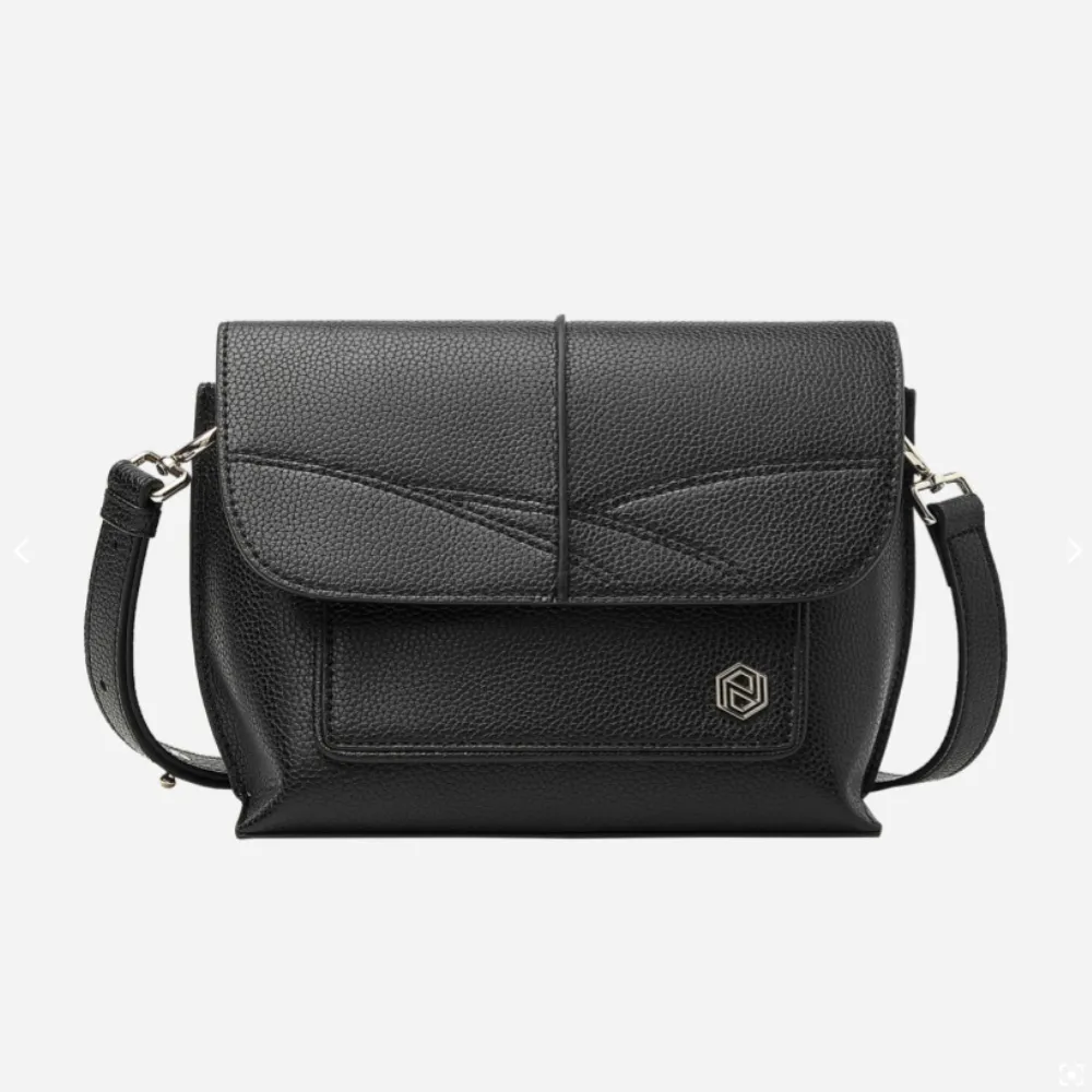 【Nordace】Pollina 藍色純素皮革水桶包(日常及通勤上班上學) 歷史價格詳細信息