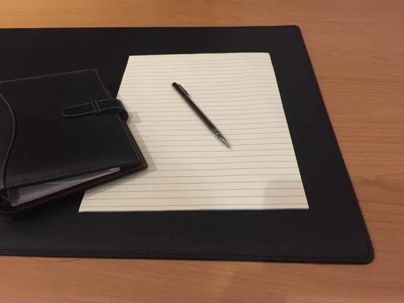 Artkina 編織皮革證件夾頸鍊-黑 歷史價格詳細信息