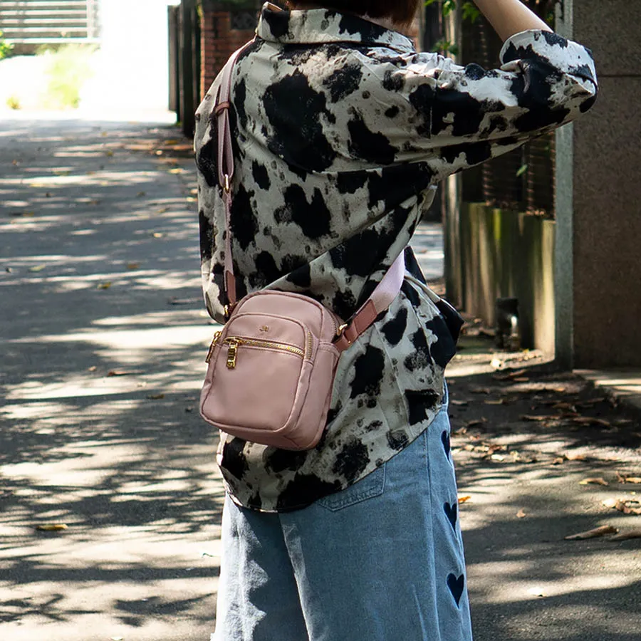 J II斜背包 亞斯多隔層尼龍斜背包-8112-11-多色任選 歷史價格詳細信息