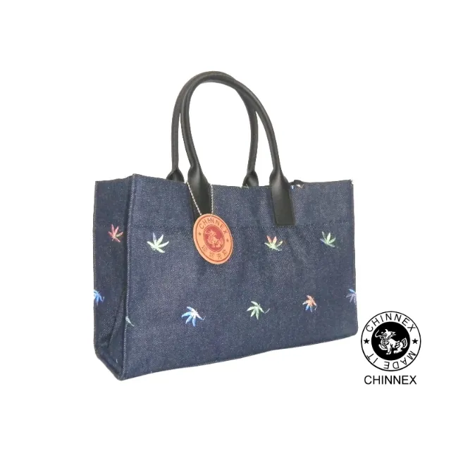 【CHINNEX】流行款式 ◎ 丹寧布 + 刺繡 ◎ 方包 ◎ 宴會、逛街出遊都適用~~【動物小腳丫】 歷史價格詳細信息