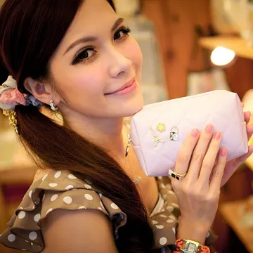 ●ECO安珂●【E6-790】跳躍馬賽克蝴蝶結綴毛線織方彩色方塊髮夾/香蕉夾 歷史價格詳細信息