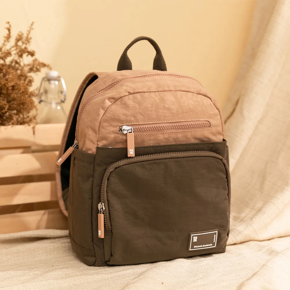 【Kinloch Anderson】清新摩卡 機能後背包(深藍色) 歷史價格詳細信息