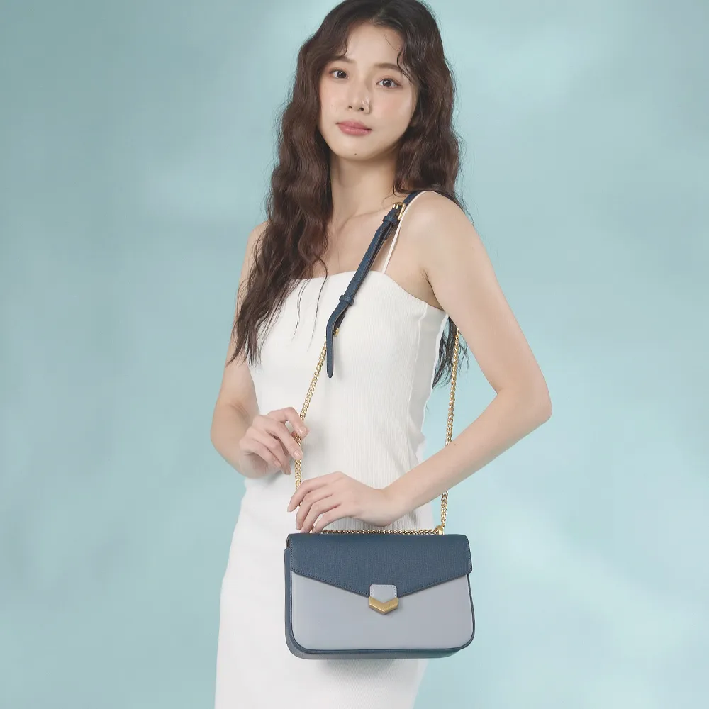 【金安德森】 Chaya鏈條壓紋斜側包-褐灰 歷史價格詳細信息