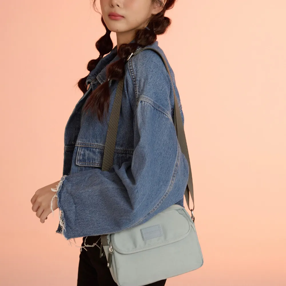 【金安德森】輕甜旅程 翻蓋造型斜側包-黑色 歷史價格詳細信息