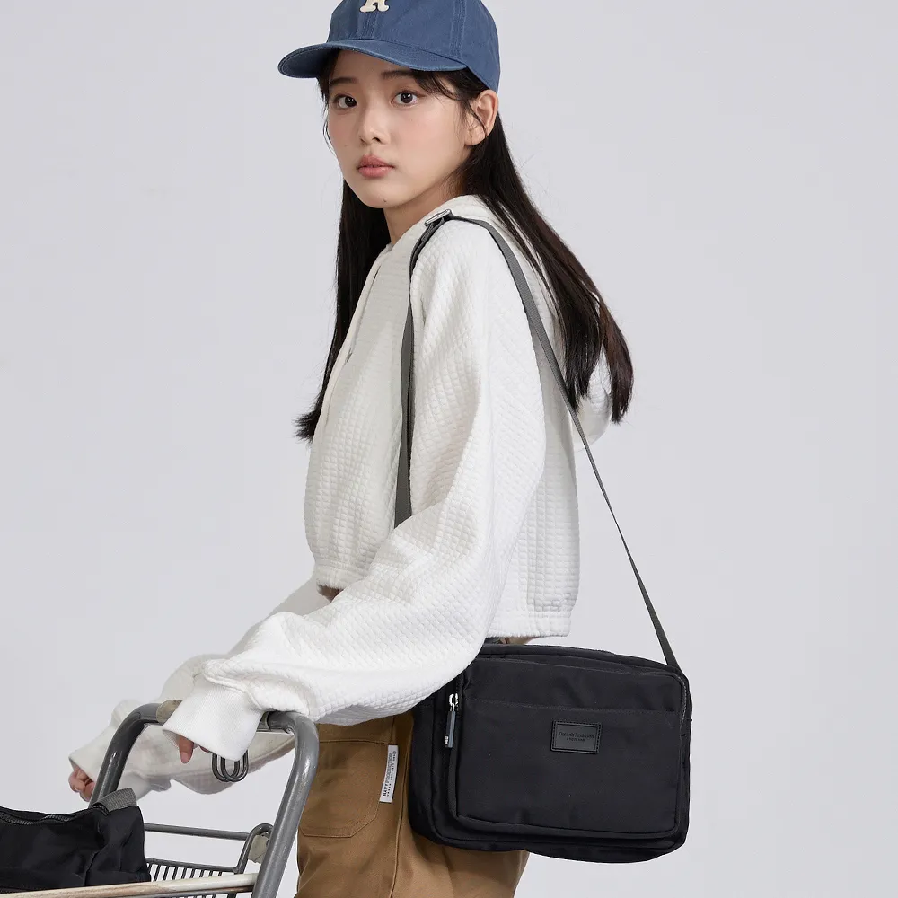 【金安德森】輕甜旅程 方形輕巧隨身包-紫色 歷史價格詳細信息