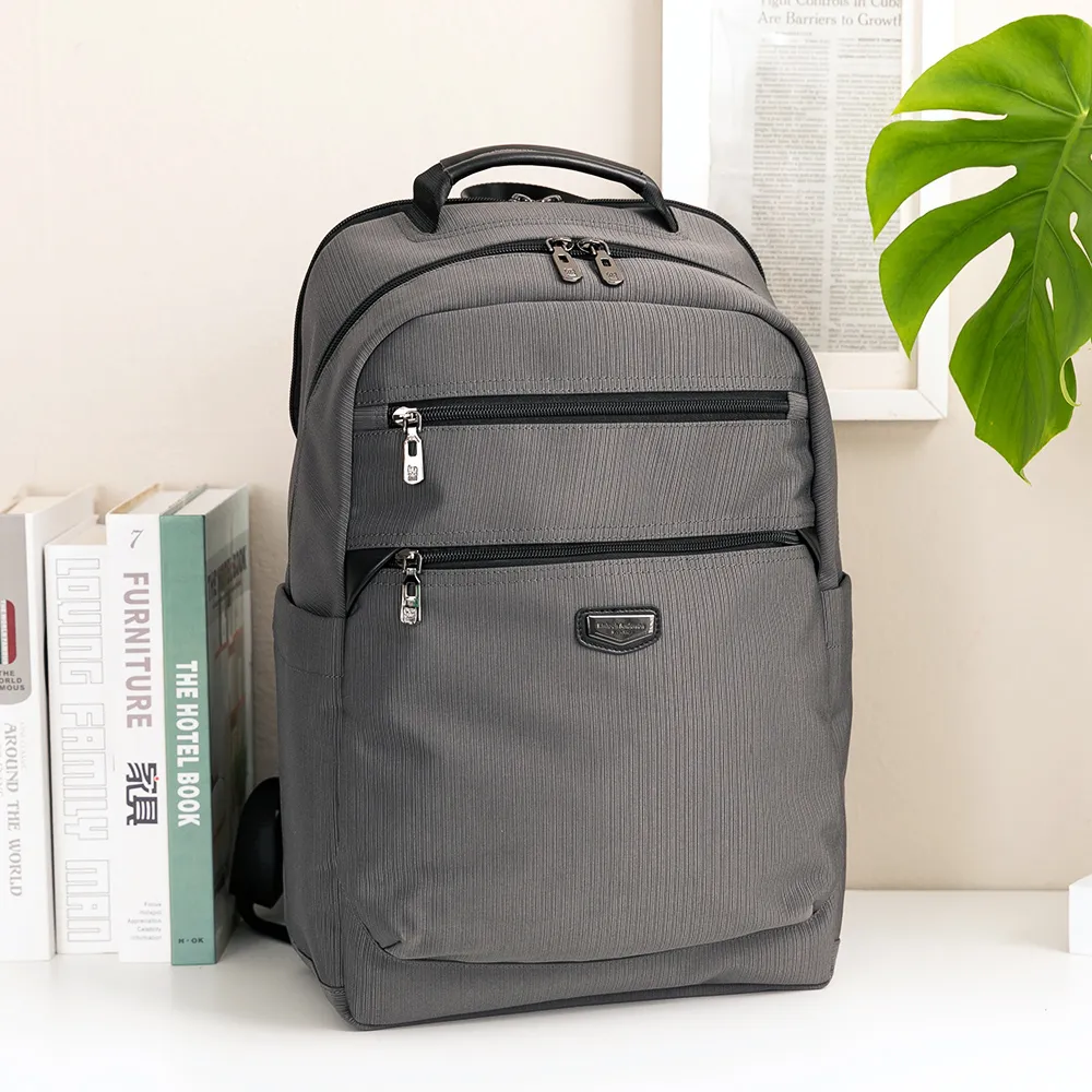 【金安德森】 Ternence 拉鍊側背包-霧黑 歷史價格詳細信息