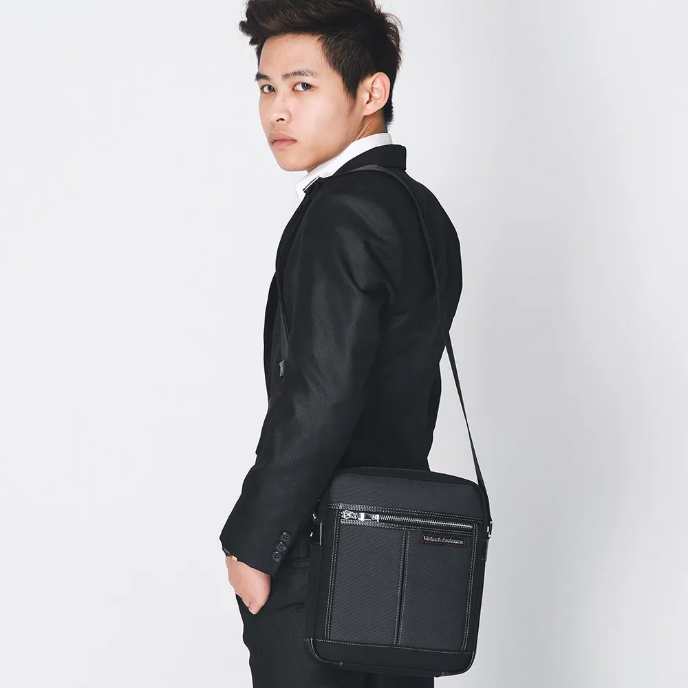 【金安德森】都會暖男 商務型橫式小款拉鍊輕便斜側包-灰黑 歷史價格詳細信息