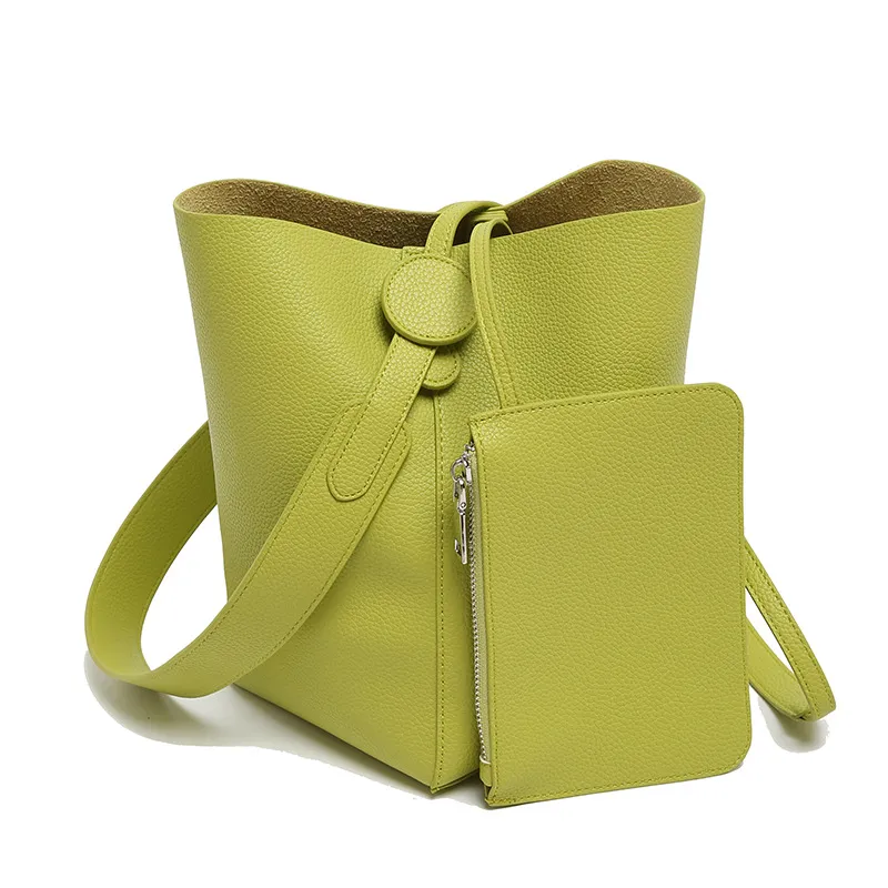 【Sp house】學生款經典壓印優質皮革2折男短皮夾(黑色) 歷史價格詳細信息