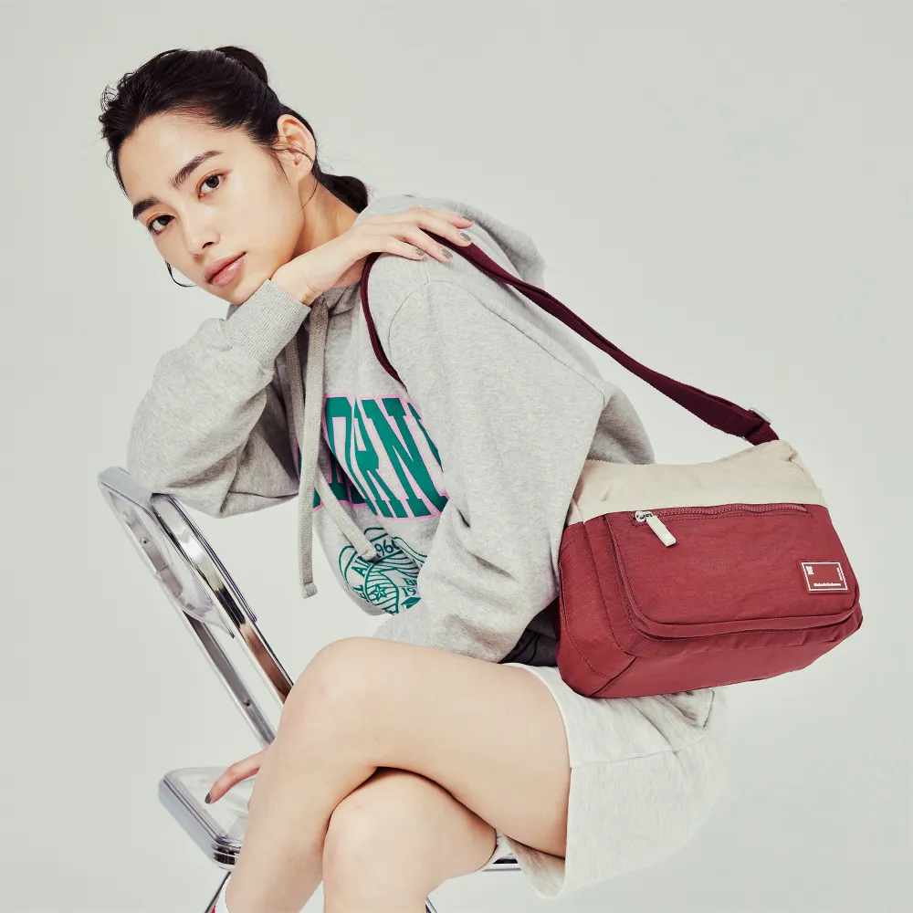 【Kinloch Anderson】清新摩卡 造型斜側包-酒紅 歷史價格詳細信息