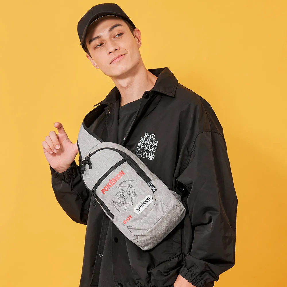 【OUTDOOR】寶可夢Pokemon-噴火龍側背包-灰色 ODGO22E03GY 歷史價格詳細信息