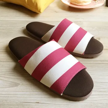 漫活著：第五屆御宅文化研討會暨巴哈姆特論文獎文集（下）國立陽明交通大學出版社 生活形態 巴哈姆特 五南文化 政府出版品 歷史價格詳細信息