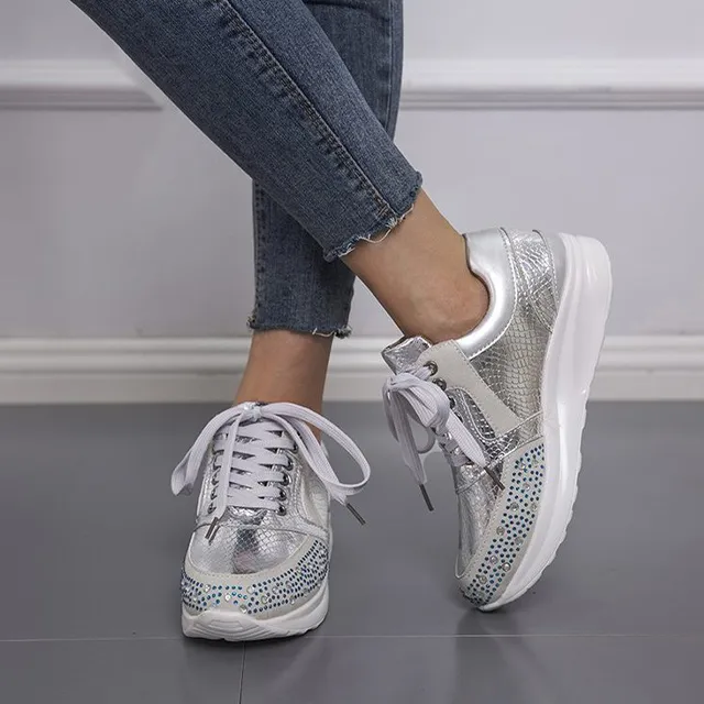 【韓國K.W.】Y6320現貨37碼回購第一樂福水鑽樂福鞋(休閒鞋/增高鞋/楔型鞋/鬆糕鞋) 歷史價格詳細信息