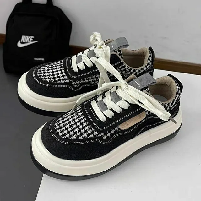 【韓國K.W.】現貨YT6864千鳥格厚底百搭後踩休閒鞋(韓國K.W./女鞋/現貨) 歷史價格詳細信息