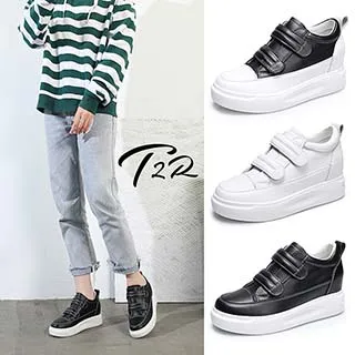 【T2R】正韓空運-增高鞋真皮毛茸造型厚底樂福鞋-4.5cm-黑/白(5985-2067/5985-2068) 歷史價格詳細信息