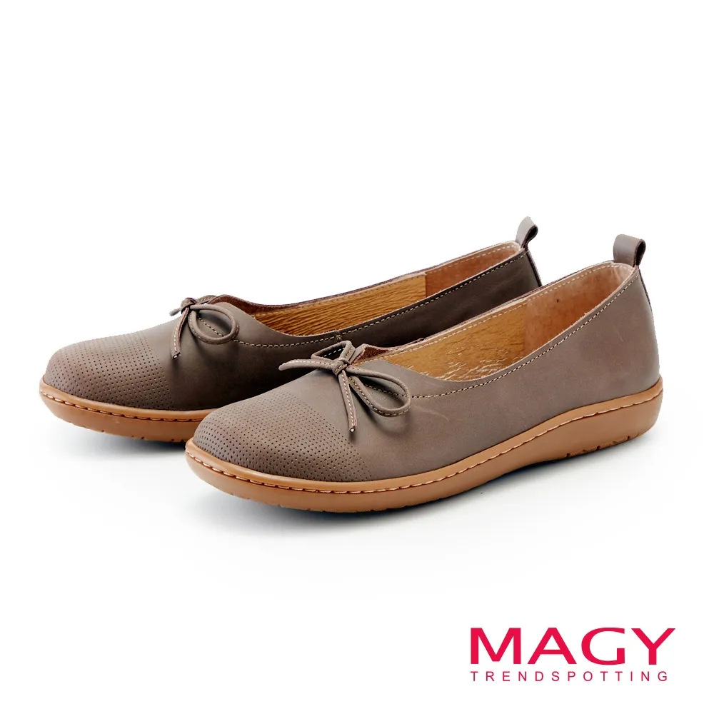 【MAGY】壓紋羊皮兩穿寬版平底涼拖鞋(杏色) 歷史價格詳細信息