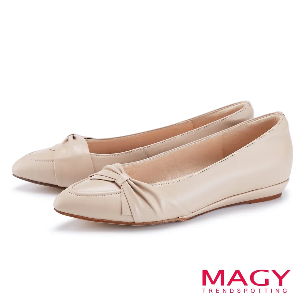 【MAGY】牛皮抓皺蝴蝶結平底鞋(黑色) 歷史價格詳細信息