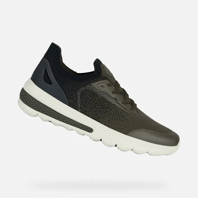 【GEOX】男士防水抗滑高爾夫運動休閒鞋｜白 AMPHIBIOX™ GM4S704-05 歷史價格詳細信息