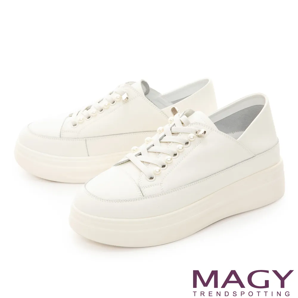 【MAGY】雙皮革金屬飾條厚底休閒鞋(杏色) 歷史價格詳細信息