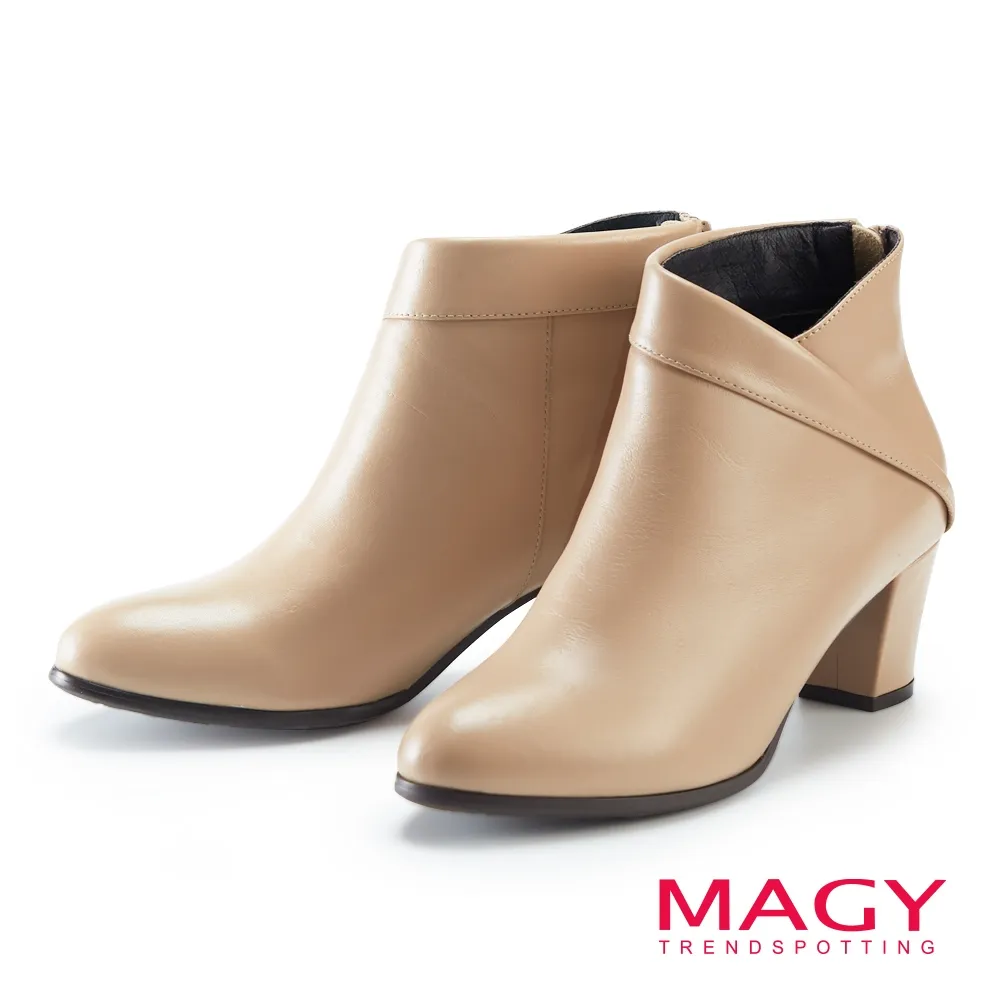 【MAGY】俐落剪裁真皮粗高跟 女 短靴(棕色) 歷史價格詳細信息