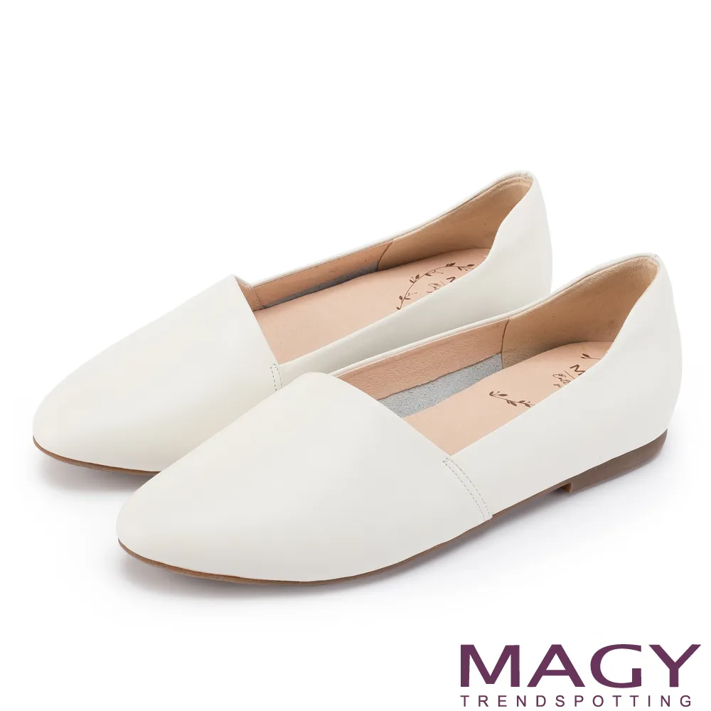 MAGY 樂活真皮素面平底鞋 黑色 歷史價格詳細信息