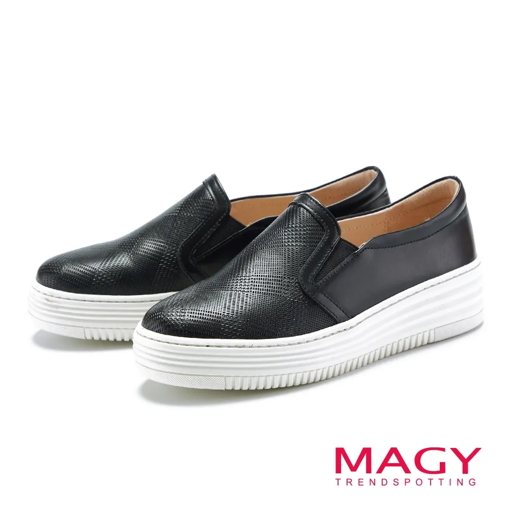 【MAGY】菱格紋縫線真皮休閒 女黑色 平底鞋(裸色) 歷史價格詳細信息