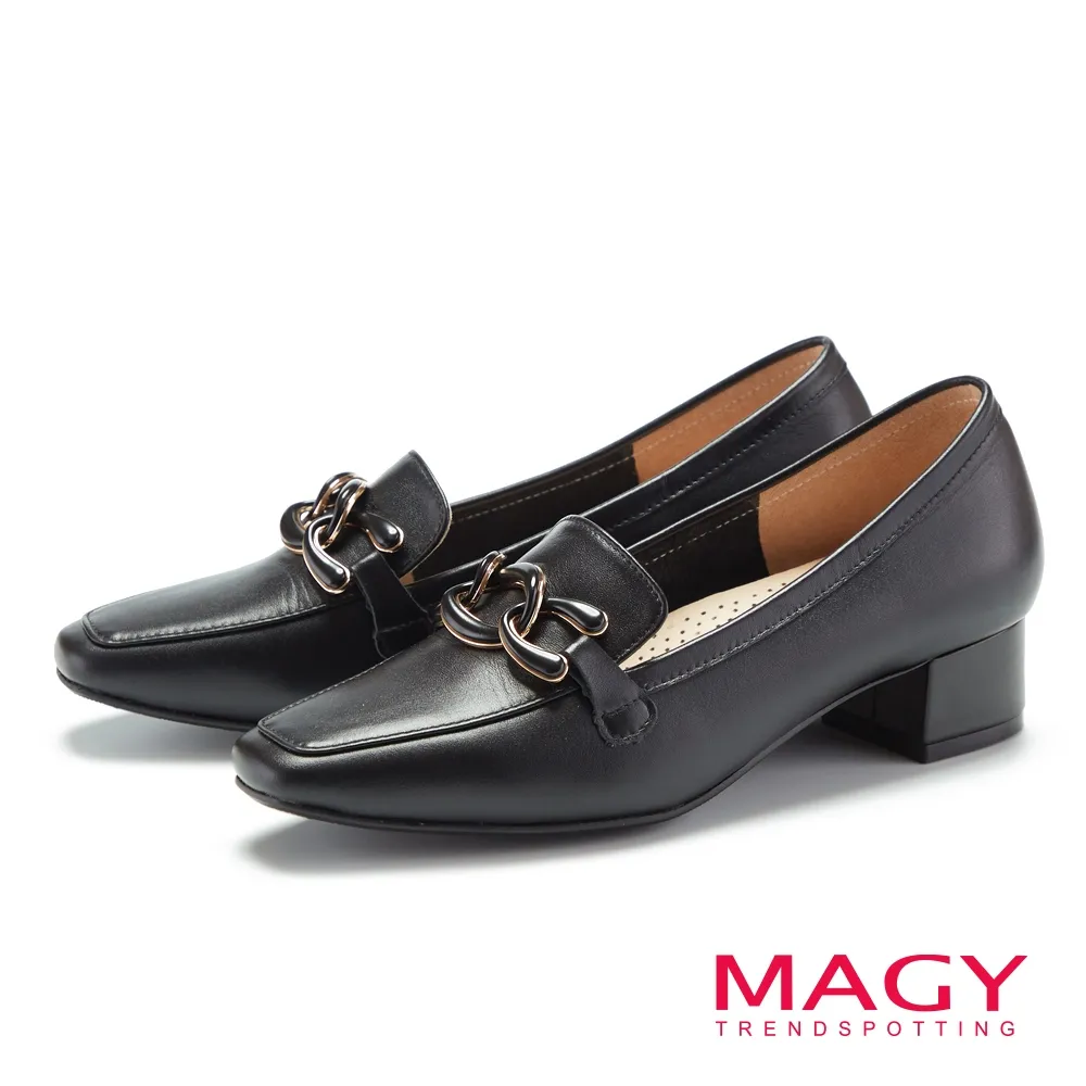 【MAGY】方頭壓紋牛皮蝴蝶結楔型中跟鞋(黑色) 歷史價格詳細信息