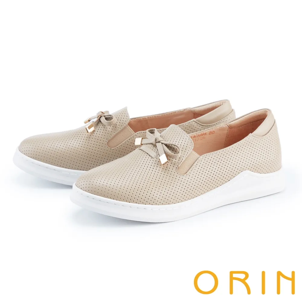 ORIN 蝴蝶結金屬飾釦水鑽真皮楔型低跟鞋 黑色 歷史價格詳細信息