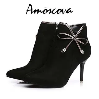 【Amoscova】女靴 黑白拚色馬汀靴 短筒英倫風機車靴 厚底靴 低筒靴 女鞋(1668)-黑色 歷史價格詳細信息