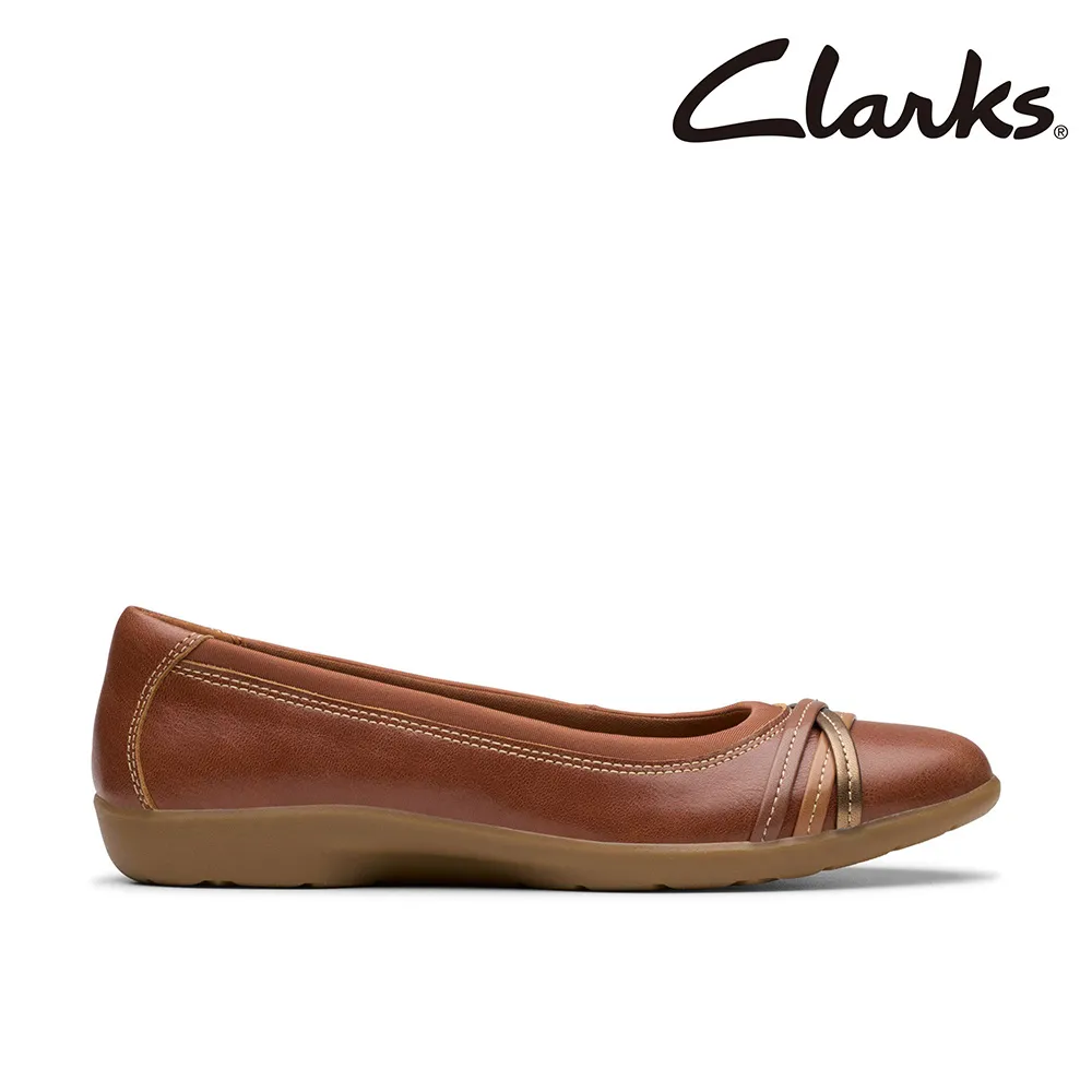 【Clarks】女款Meadow Rose 低調別緻時尚飾釦娃娃鞋 CLF79653C 歷史價格詳細信息