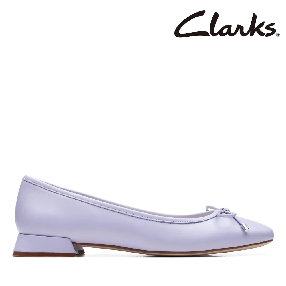 【Clarks】女款Ubree15 Step優雅輕舞蝴蝶結飾方跟鞋 CLF72858D 歷史價格詳細信息