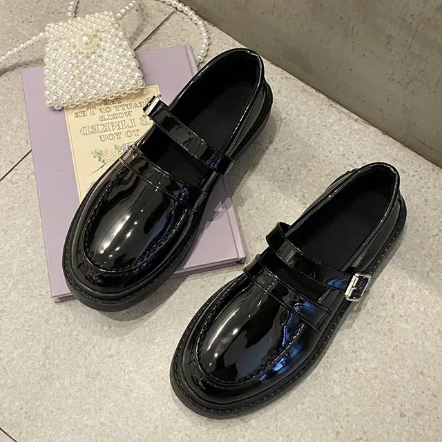 【韓國K.W.】Y5923現貨40碼獨家款學院好感休閒平底鞋(韓國K.W./女鞋/現貨) 歷史價格詳細信息