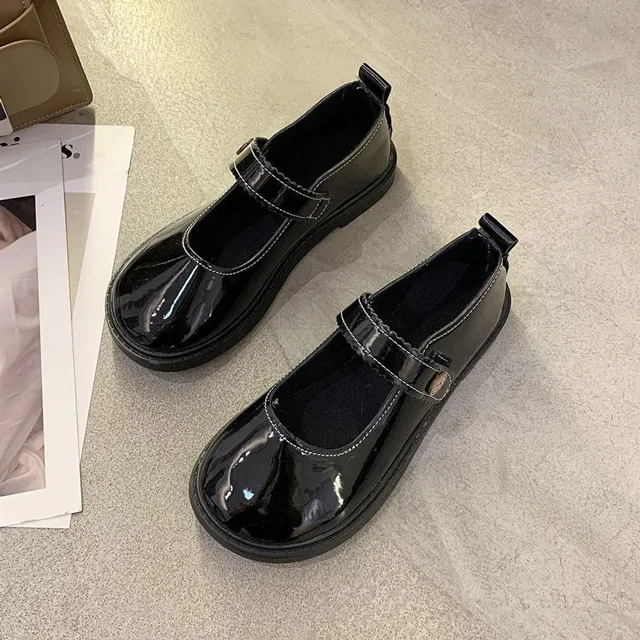 純白瓷小娃娃 好可愛 全品無磕碰 高度9.8。長10.5。一8367 歷史價格詳細信息