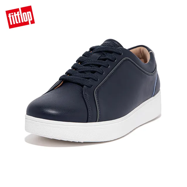 【FitFlop】RALLY PIPING LEATHER TRAINERS 運動風滾邊設計休閒鞋-女(柔和灰) 歷史價格詳細信息
