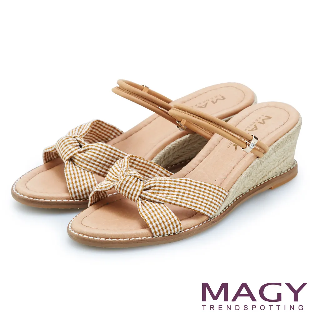 MAGY 布面拼接牛皮兩穿麻編 女 涼拖鞋 條紋藍 歷史價格詳細信息