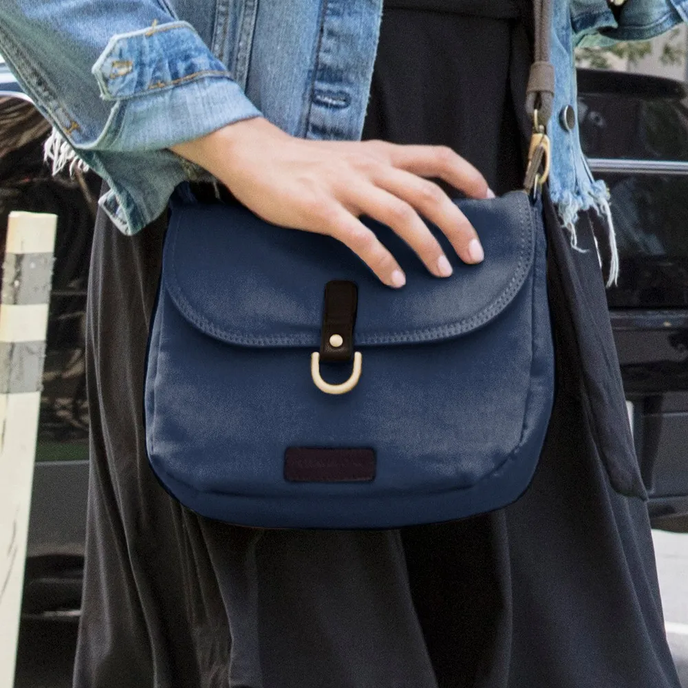 TRAVELON 三層防盜圓弧斜背包(黑紫) 歷史價格詳細信息