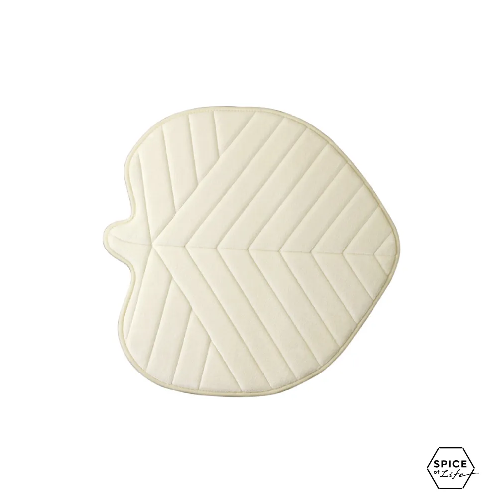 SPICE OF LIFE 樹葉軟墊/ 腳墊- 白色橡樹葉 歷史價格詳細信息