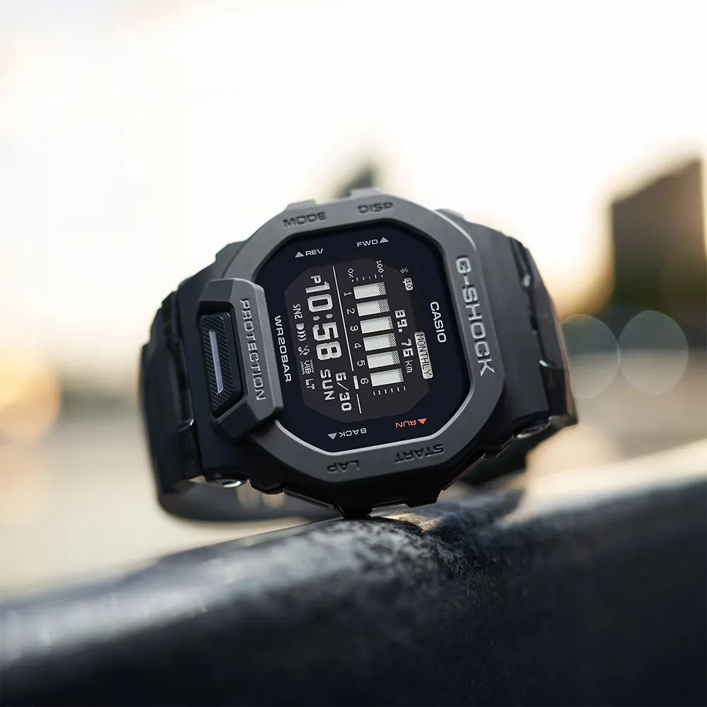 【CASIO 卡西歐】G-SHOCK 纖薄精巧 個性簡約 金屬質感 酷黑金 經典方型 GMD-S5600-1_40.5mm 歷史價格詳細信息