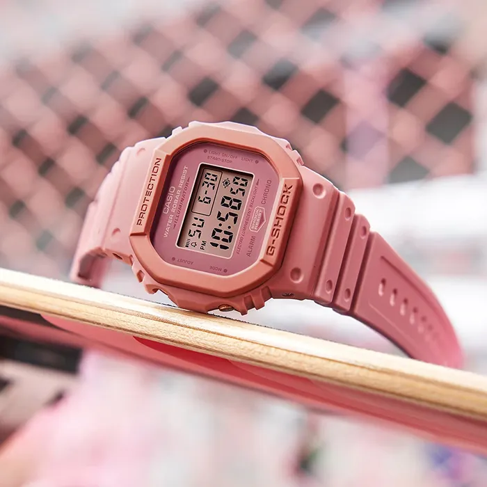 【CASIO】卡西歐 G-SHOCK 防水200米電子錶 GA-700 GA-700-1A 宏崑時計 台灣公司貨保固一年 歷史價格詳細信息