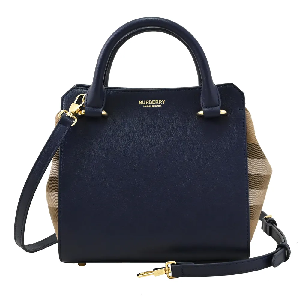 BURBERRY 8084786 品牌經典花紋雙面撞色羊毛長圍巾.黑/白 歷史價格詳細信息